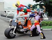 La estrella de la lucha libre profesional Aztec Kaiser: Apreciando la fusión de la animación y la acción en vivo